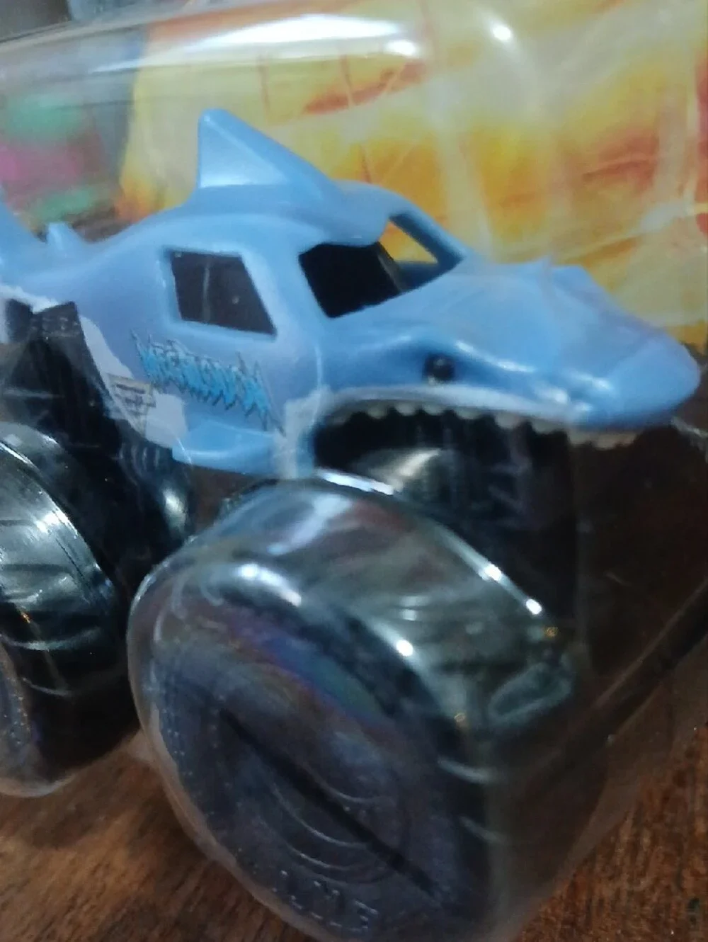 Megalodon Blue Monster JAM 1/72 Truck